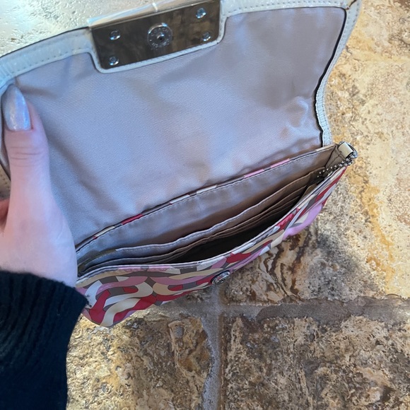 Coach Clutch (authentic) - Picture 3 of 3
